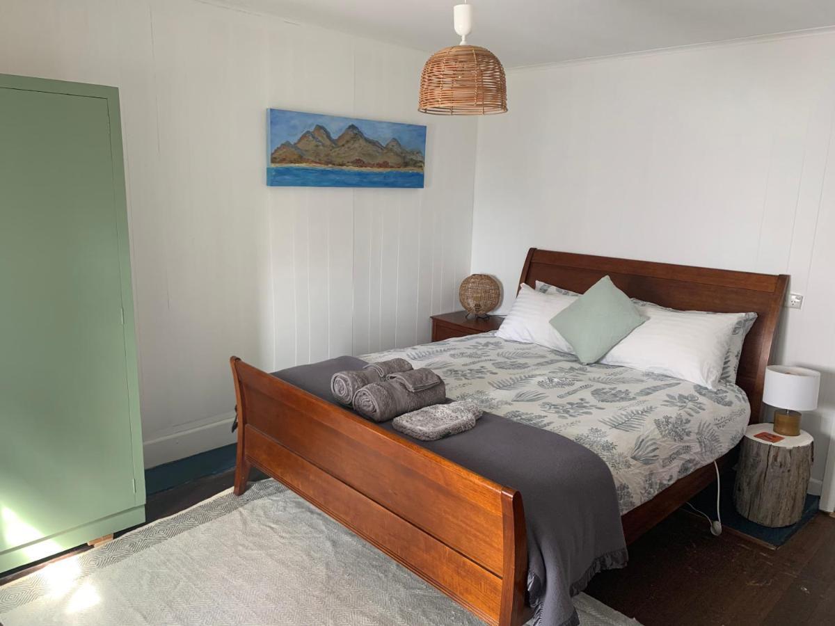 Wylah Cottage For A Peaceful Bruny Island Escape With Water Views, Fireplace & Wallabies Simpsons Bay المظهر الخارجي الصورة